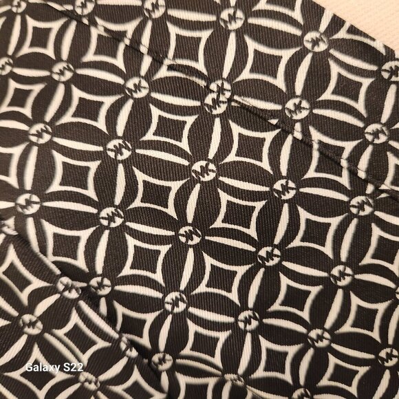 Michael Kors Print Maxi Dress. NWT. Size Small. - Picture 6 of 13